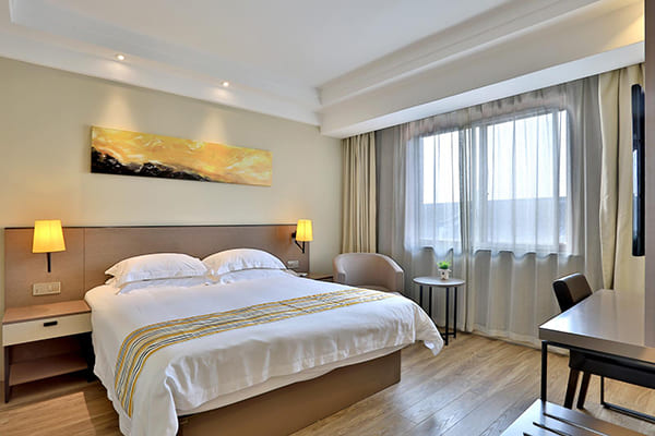 酒店.jpg 酒店.jpg